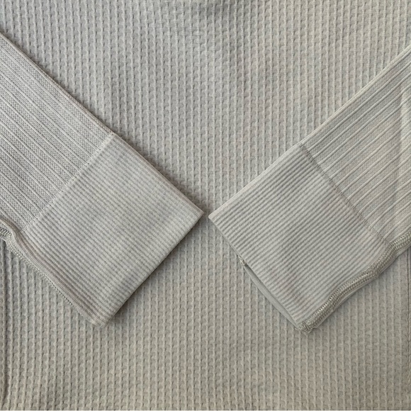 NWT Lululemon Engineered Warmth Half-Zip Long Sleeve Pullover in Vapor/White -8 - Picture 8 of 13
